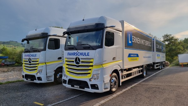 Unser Schulfahrzeug Unser Schulfahrzeug