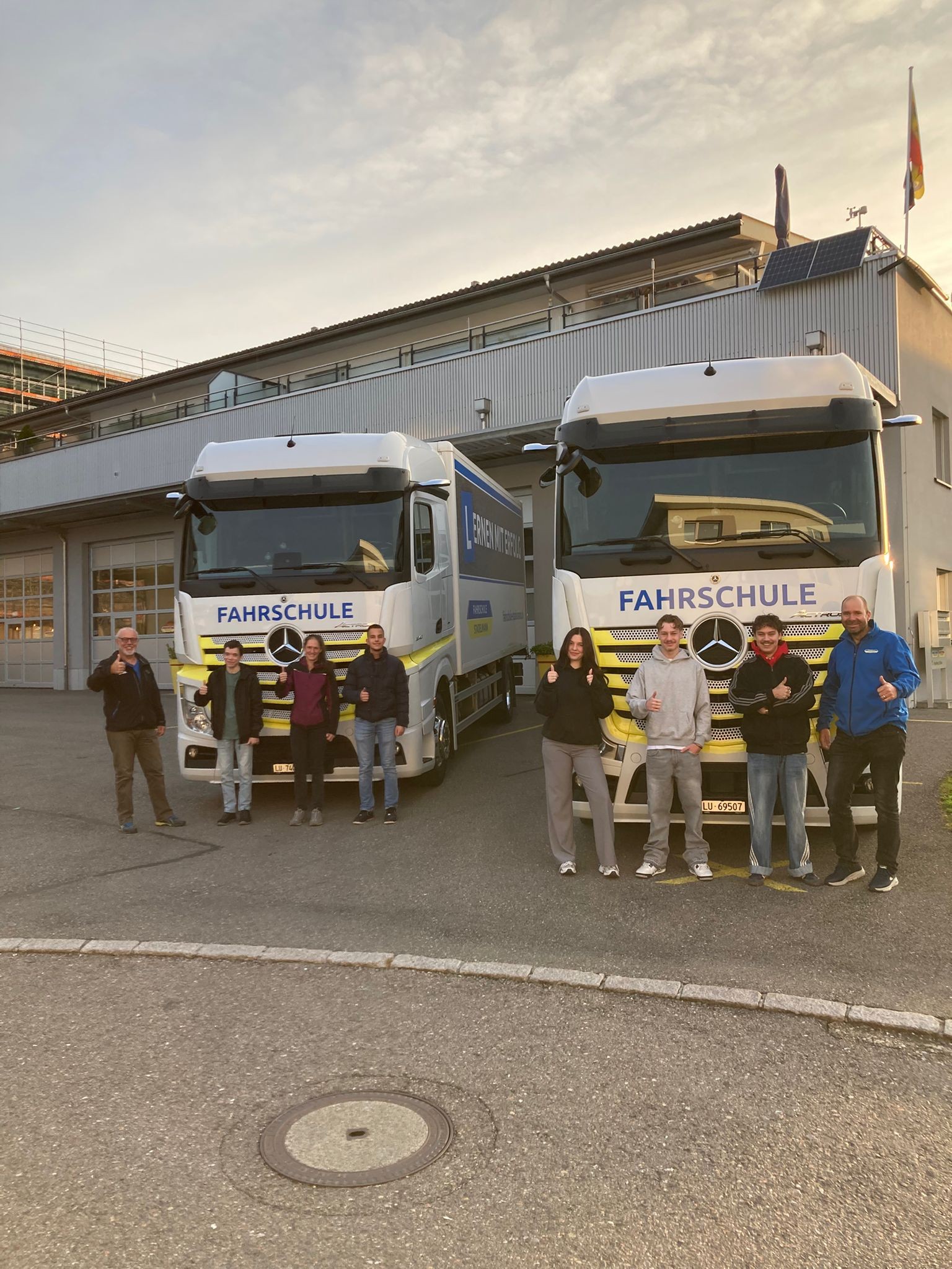 Impressionen aus dem aktuellen Fahrschul-Camp Impressionen aus dem aktuellen Fahrschul-Camp
