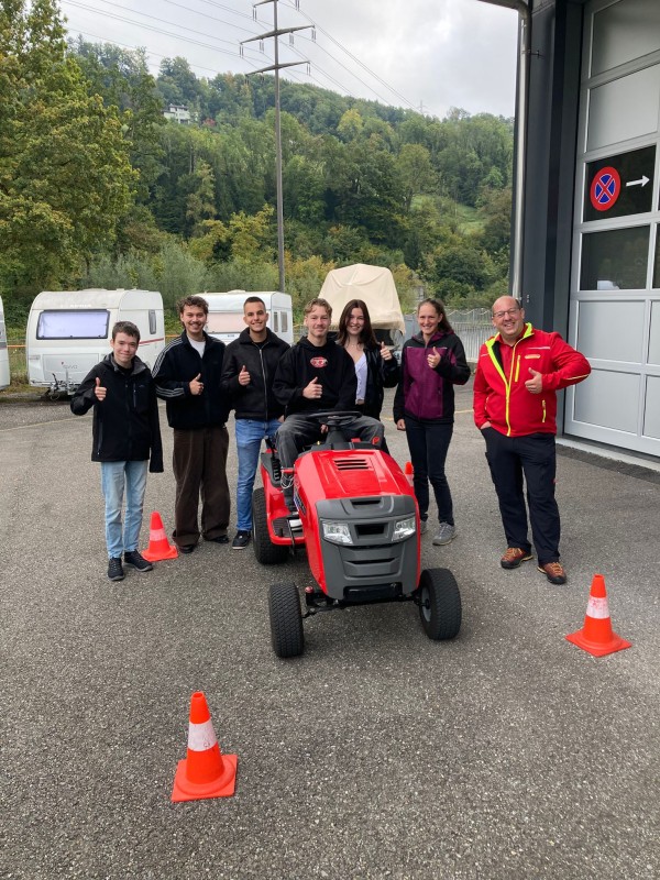 Zusammen macht’s mehr Spass als allein! Zusammen macht’s mehr Spass als allein!